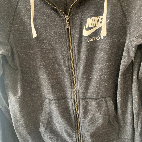 Nike Mens Grey Hoodie - Picture 4 of 12